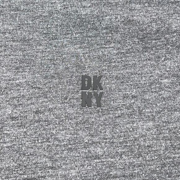 NWT DKNY Stretch 1/4 Zip Pullover Sweatshirt (Charcoal Heather | Med) - Picture 2 of 8